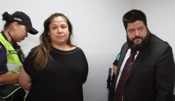 Tribunal resolvió mantener la libertad ambulatoria de la extitular de Petropar y su esposo - El Independiente