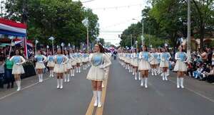 Desfile estudiantil por el aniversario fundacional y patronal de Santaní - Nacionales - ABC Color