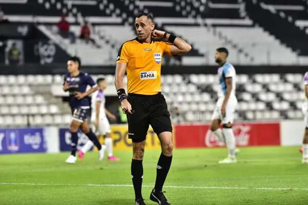 Pumpido apunta al arbitraje: “Creo que fue quirúrgico” - Fútbol - ABC Color