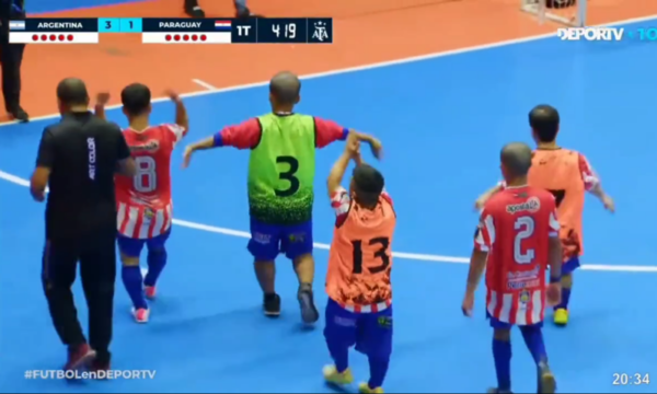 (VIDEO). ¡Escándalo en la final del Mundial de Talla Baja!