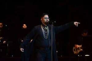 El tenor José Mongelós presentó “Not Opera” - Sociales - ABC Color