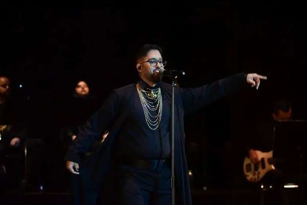 El tenor José Mongelós presentó “Not Opera” - Sociales - ABC Color