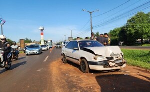 Triple choque en el km 8, a metros del paseo peatonal