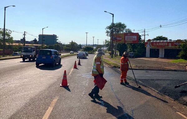 Avanza pavimentación de tramos para mejorar tránsito en Encarnación - .::Agencia IP::.