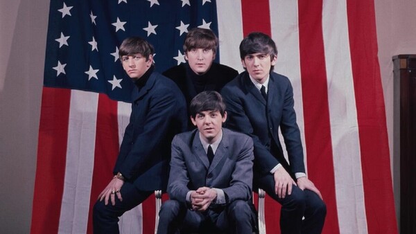 Los Beatles son número uno con su nuevo tema, 50 años después