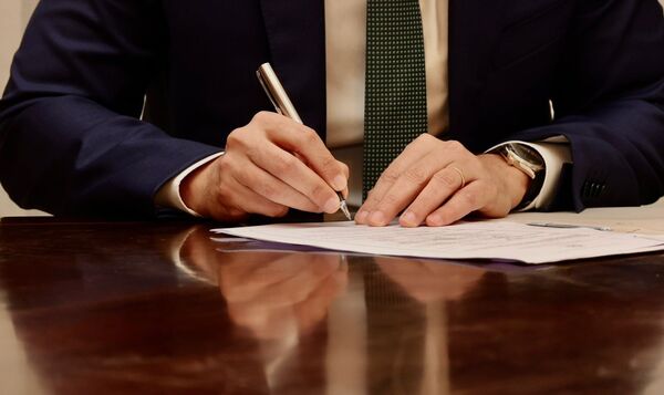 Presidente designa a reconocido investigador como su asesor ad honorem - .::Agencia IP::.
