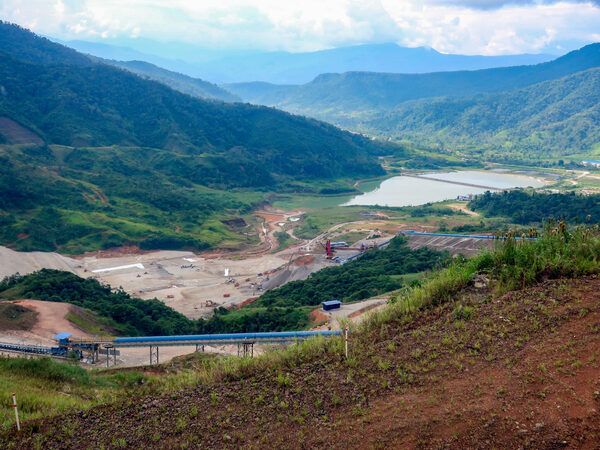 Empresa china descarta un desastre temido por ecologistas en la mina más grande de Ecuador - MarketData