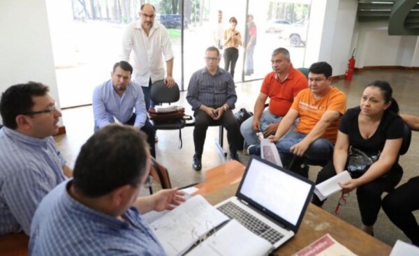 Abogan por voluntad política para regularización de finca 66