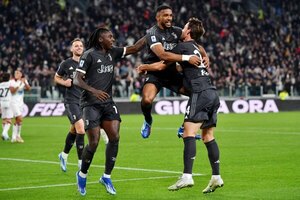 Versus / Juventus cumple y se coloca como líder de la Serie A