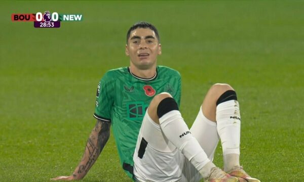 Alarma en la Albirroja: Miguel Almirón duró media hora en el Newcastle