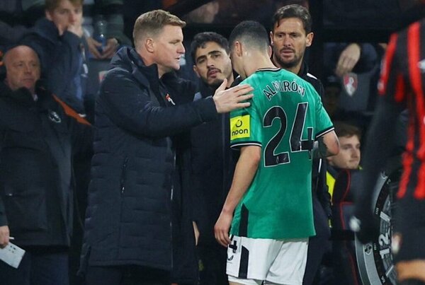 Todo mal para el Newcastle: Preocupación por Almirón y caída ante el Bournemouth