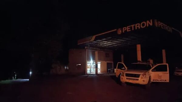 Presunto sicariato: asesinan a una mujer frente a su domicilio en Mayor Otaño   - Policiales - ABC Color