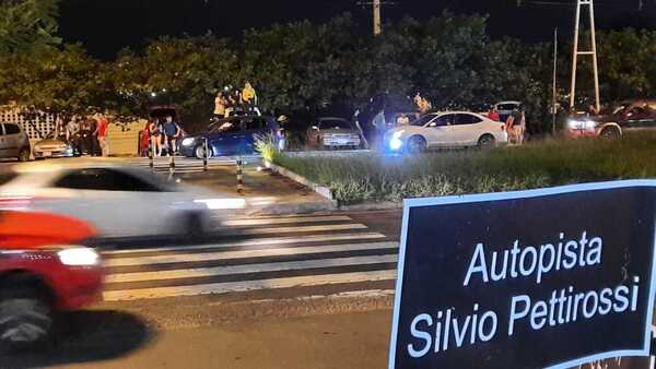 Alcohol, velocidad y peligro: Así son las noches de ZV en Luque