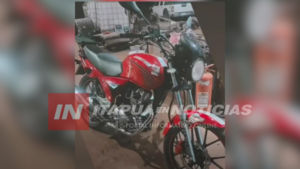 MOTOCICLISTA FALLECIÓ TRAS IMPACTAR CON UN AUTOMÓVIL ESTACIONADO  - Itapúa Noticias