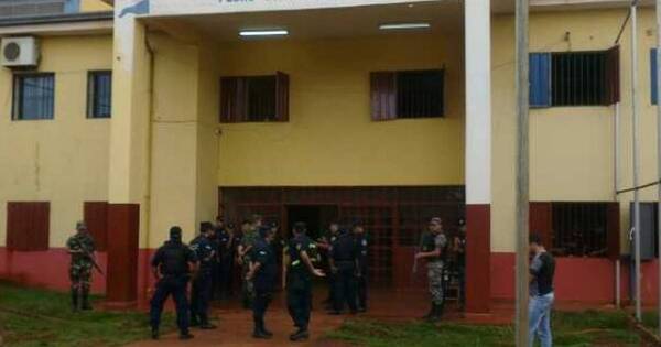 La Nación / Intervienen penal de PJC ante posible intento de fuga de miembros del PCC