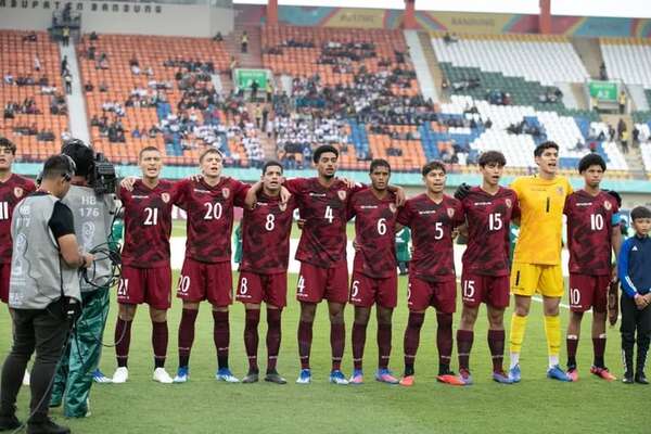 Con doblete de Romero, Venezuela debuta con una solvente victoria ante Nueva Zelanda - Fútbol Internacional - ABC Color