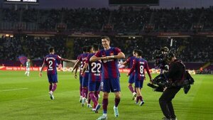 Lewandowski evita otro susto