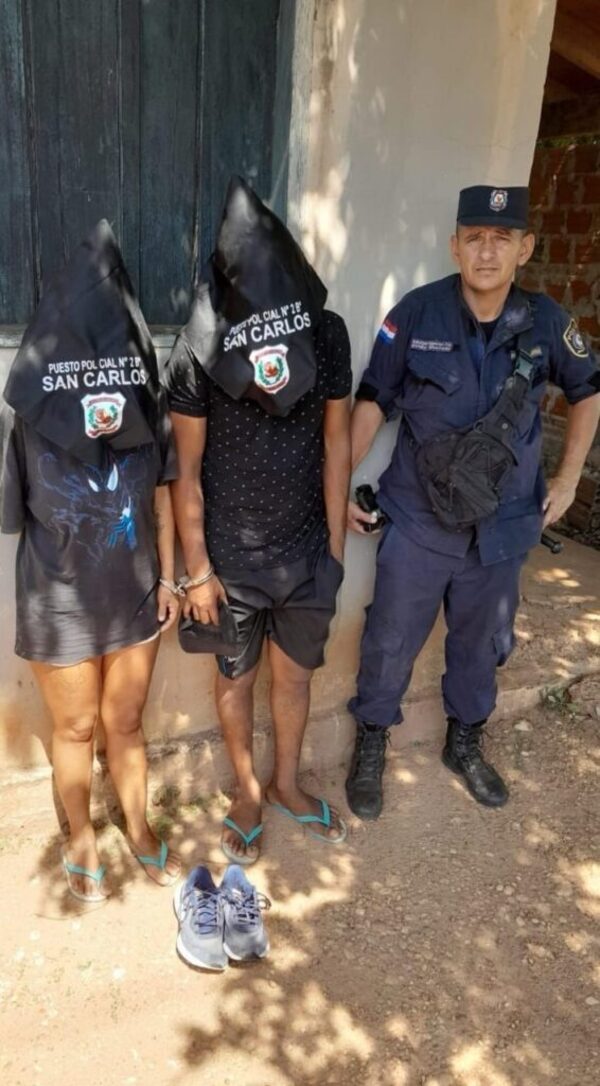 Pareja de delincuentes es reducida por vecinos