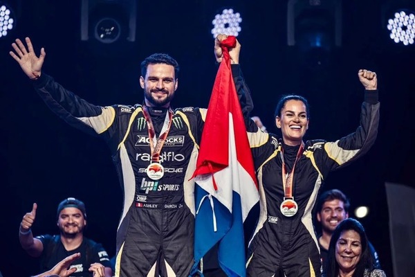 La extraordinaria piloto paraguaya Andrea Lafarja con destacada presentación internacional