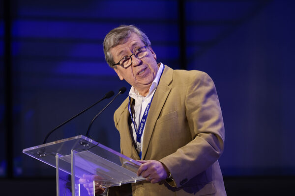 El nuevo presidente de la SIP pide solidaridad para apoyar a los medios de menor dimensión - MarketData