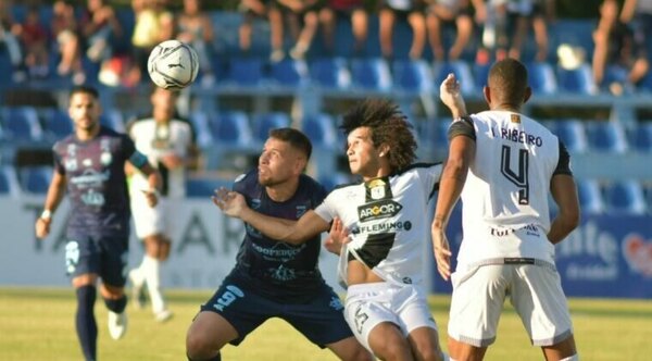 Versus / La infernal lucha entre Tacuary y Guaireña por zafar del descenso