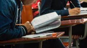 Diario HOY | Títulos falsos es igual a aumento salarial, o por qué pululan licenciados mau