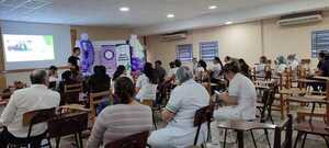 Hospital Regional de Encarnación promueve conciencia sobre la prematurez en la Semana del Prematuro.