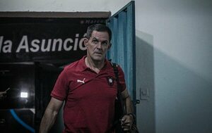 Versus / ¿Sigue Bernay en 2024 al frente de Cerro Porteño?