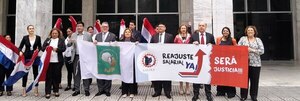Magistrados volvieron a manifestarse por un reajuste salarial - Judiciales.net