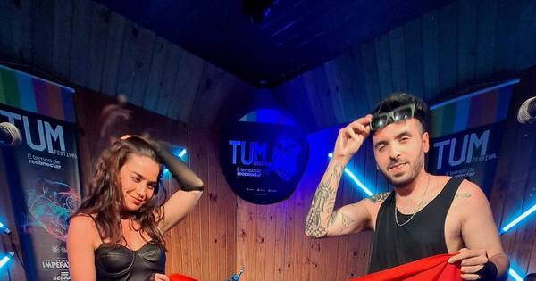 La Nación / El dúo paraguayo Poly Fiction se presentó en el festival TUM de Brasil