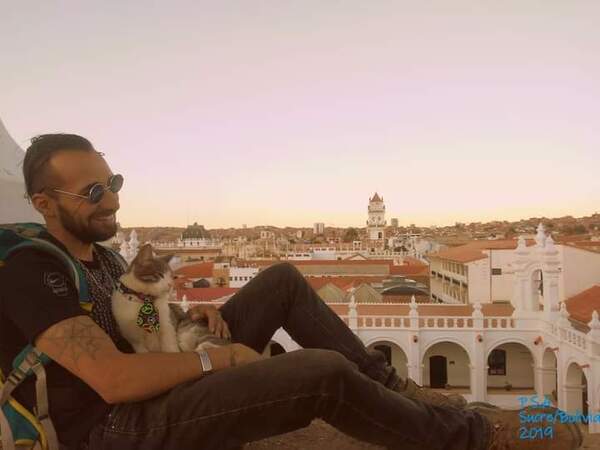 Jhon Galvis «maldita humanidad. Mataron a un pobre inocente»