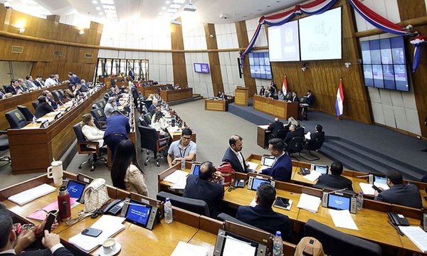 Presupuesto general contempla un préstamo para completar los gastos del 2024
