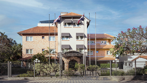 Villa Morra Residence: El emblemático hotel vuelve a abrir sus puertas en el Corazón de Asunción