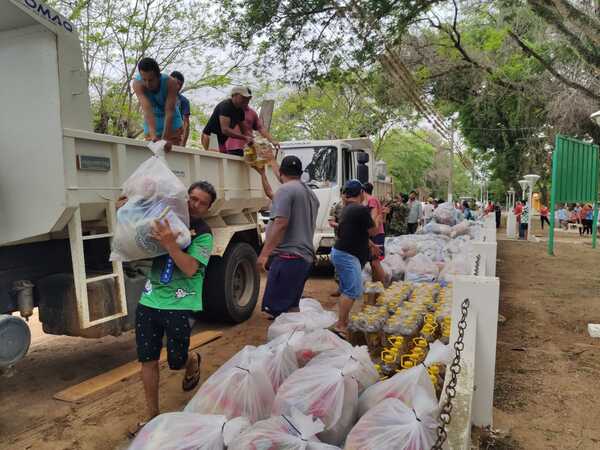 Yacyretá entrega kits de víveres a pobladores de Paso de Patria y Humaitá - .::Agencia IP::.