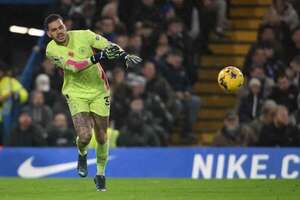 Arquero de Brasil Ederson fuera de partidos contra Colombia y Argentina por lesión - Fútbol - ABC Color