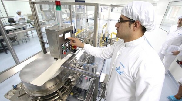 Farmacéuticas y vialeras aguardan pago de deudas: se daría en febrero del 2024 - Unicanal