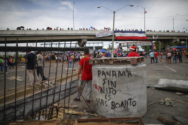 Transporte internacional en Panamá pierde 200 millones de dólares al día por las protestas - MarketData