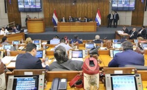 Diputados aprueban PGN 2024 con redistribución de aumentos