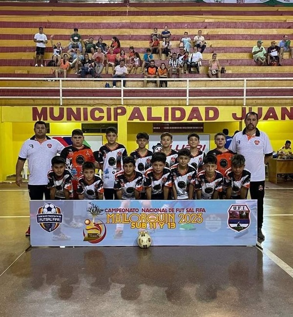 Paranaense y Hernandarias ganan nacionales formativos de futsal FIFA - La Tribuna