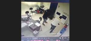 [VIDEO] Así pelaron una estación de servicios en Luque