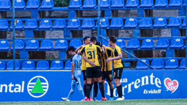 Guaraní golpea fuerte a Resi y lo manda a la Intermedia - Oasis FM 94.3