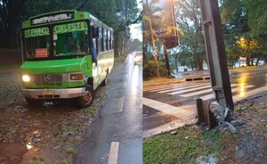 Ómnibus chocó contra columna de la ANDE, esta mañana