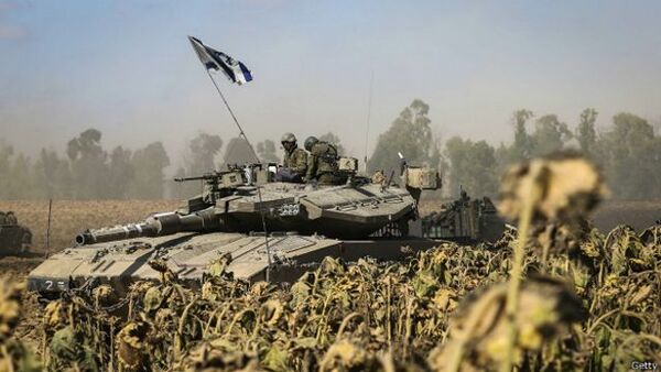 Israel destruyó 200 objetivos de Hamás y su fuerza naval atacó un centro militar