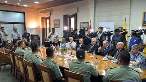 Policía colombiana anuncia apoyo en búsqueda de secuestrados por el EPP