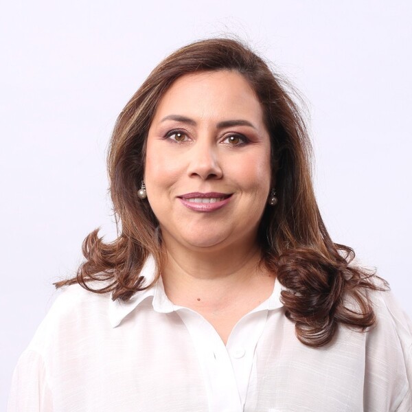 Carolina Ferreira: «Efraín tenía intención de dividir más al partido»