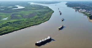 Delegación paraguaya verifica condiciones de la hidrovía en medio de controversia por cobro de peaje