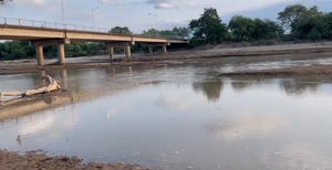 Río Pilcomayo, con repunte e ingreso de agua al canal paraguayo | 1000 Noticias