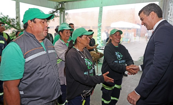 Nueva planta recicladora de plásticos beneficiará a más de 20.000 familias - .::Agencia IP::.