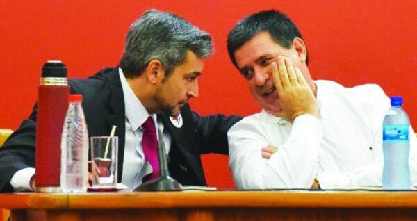 Escándalos debilitan a Añetete y cartismo posiciona sus fichas