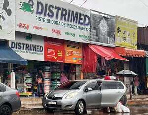 Asaltan distribuidora en el Mercado de Abasto de Ciudad del Este - ABC en el Este - ABC Color